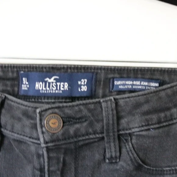 Black Hollister Curvy High Rise Distressed Jean Leggings 5 Long Juniors - Picture 3 of 6